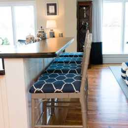 coastal haven design | coastalhavendesign.com | Kitchen bar stools